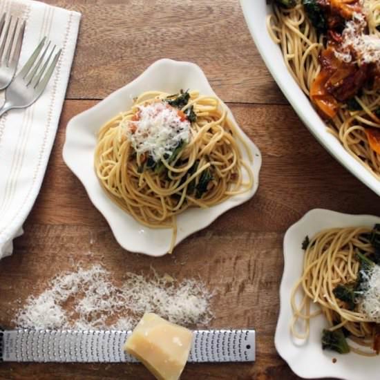 Kale Pasta + Burst Tomato Sauce