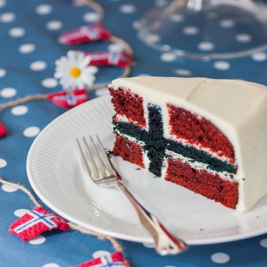 Norwegian Flag Cake