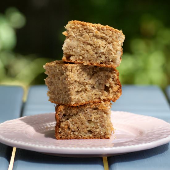 Banana Coconut Oat Cake