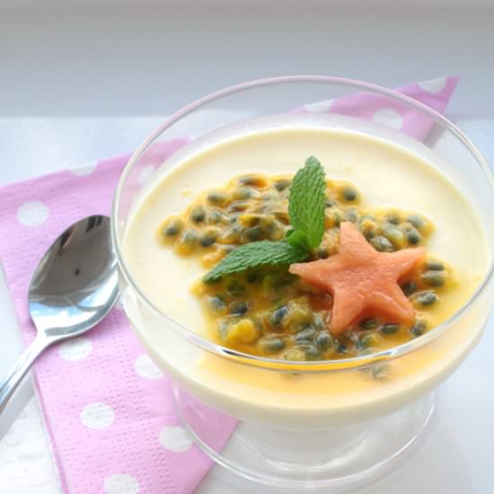 Honey and Greek Yoghurt Panna Cotta