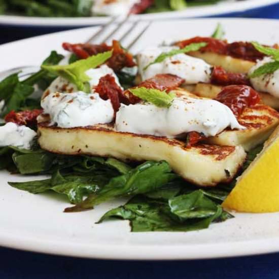 Halloumi & Sundried Tomato Salad