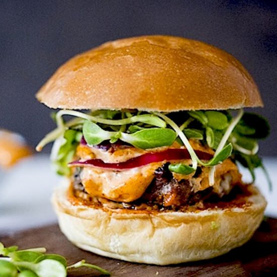 Smoky harissa burger