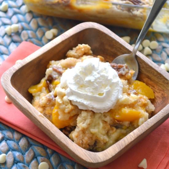 Peaches & Cream Dump Cake