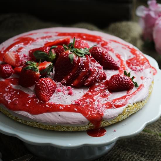 Vegan Strawberry Cake