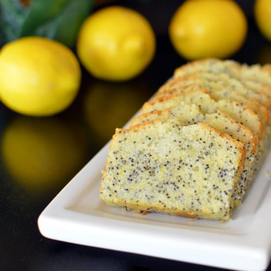Lemon Poppy Seed Pound Cake