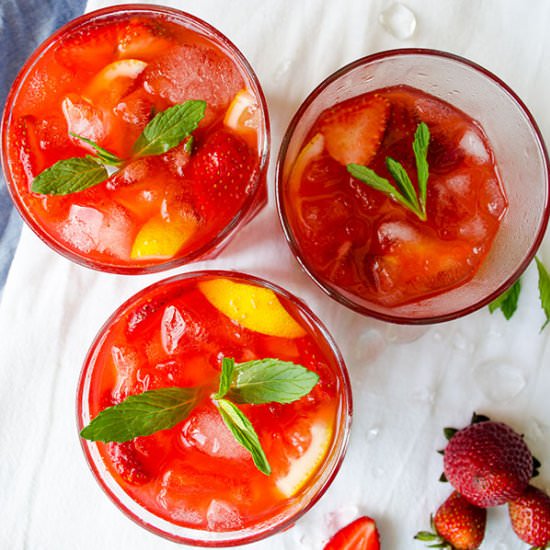 Perfect Strawberry Lemonade