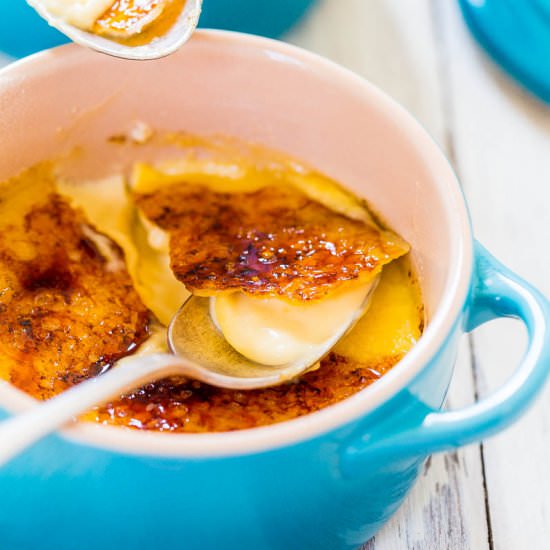 Best & Easiest Classic Crème Brûlée