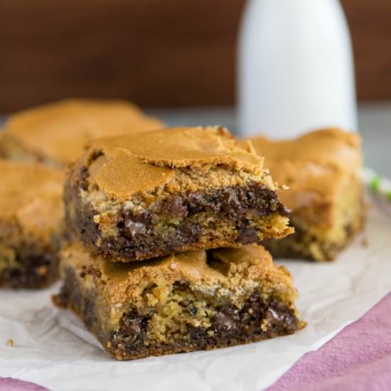 Chocolate Chip Cookie Mud Hen Bars