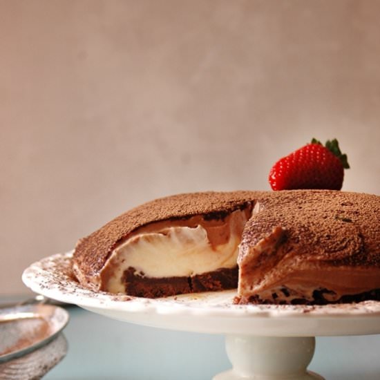 Ricotta and mascarpone cheesecake