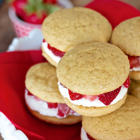 Strawberry Shortcake Whoopie Pies
