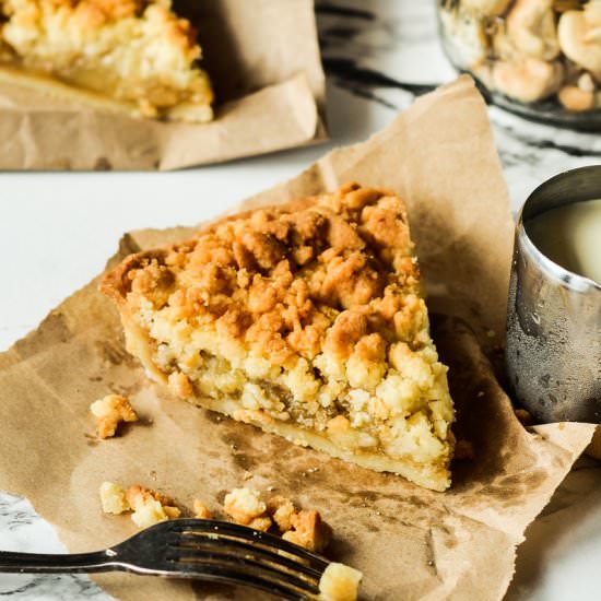 Mega Crumble Apple pie