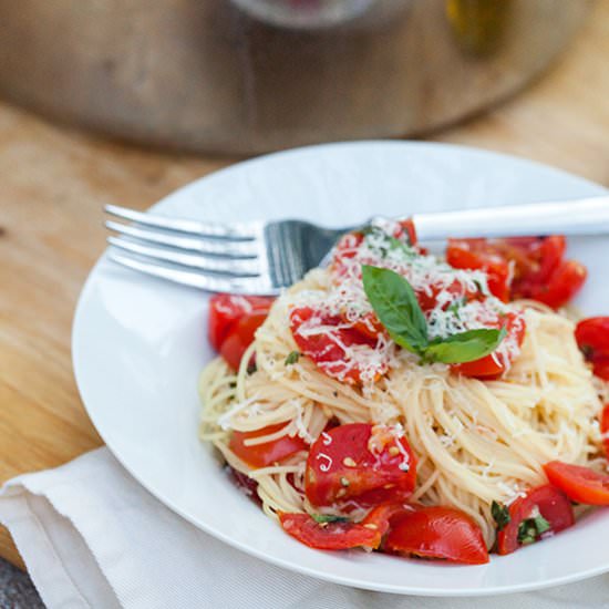 Angel Hair Pasta with Fresh Sauce