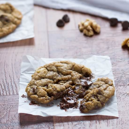 Whole Wheat Chocolate Walnut Cookie
