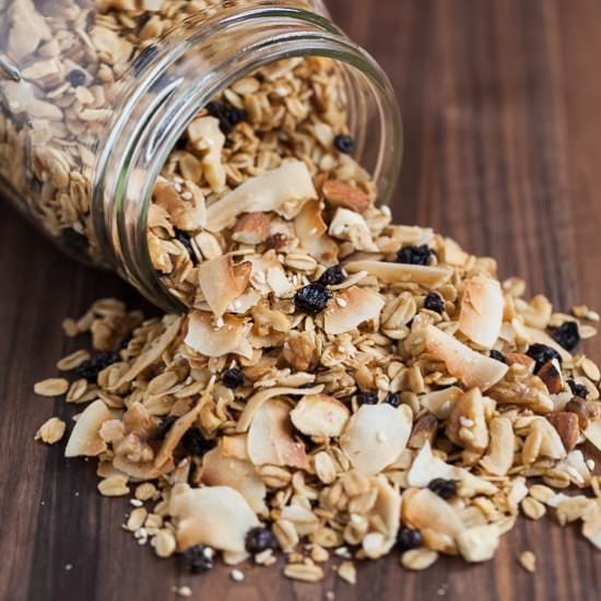 Coconut Maple Granola