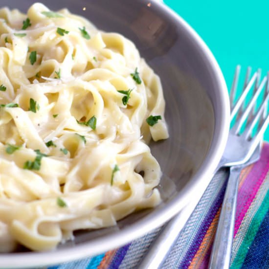 Classic Fettuccine Alfredo