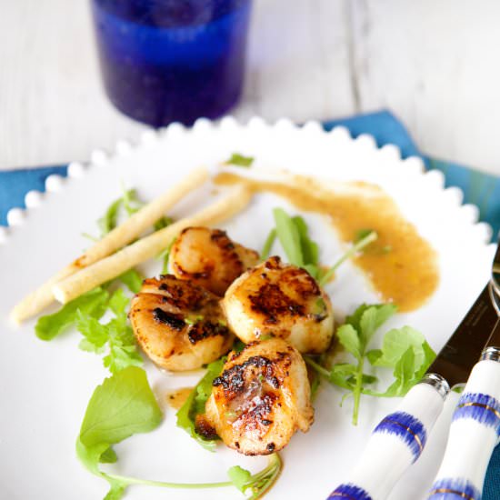 10-Minute Pan-Seared Scallops