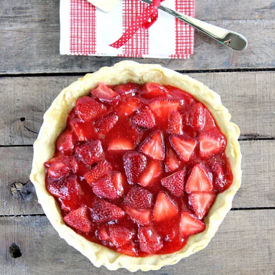 Classic Homemade Strawberry Pie
