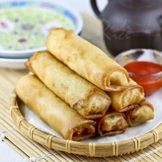 Fried Popiah (Spring Rolls)
