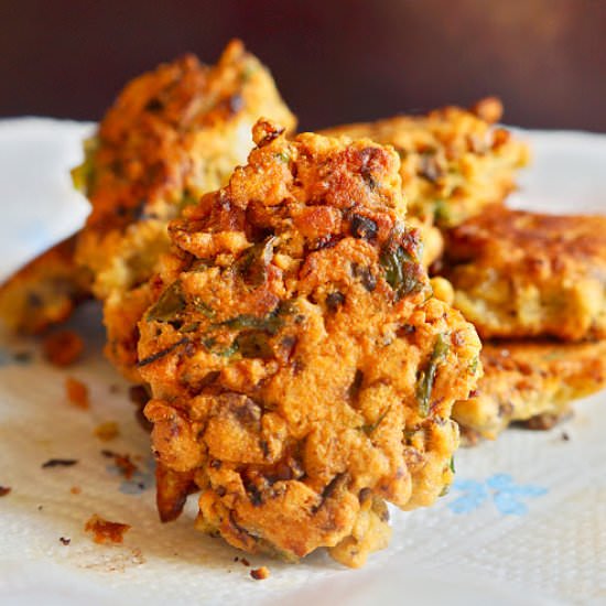 Mushrooms and onion fritters