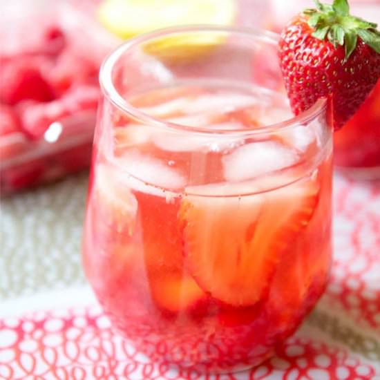 Simple Berry Sangria