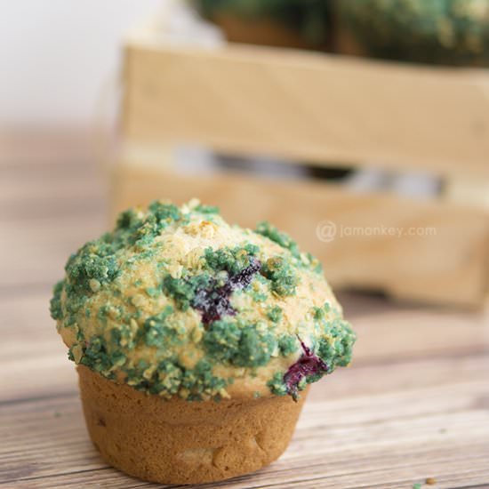 Mixed Berry Muffins with Streusel