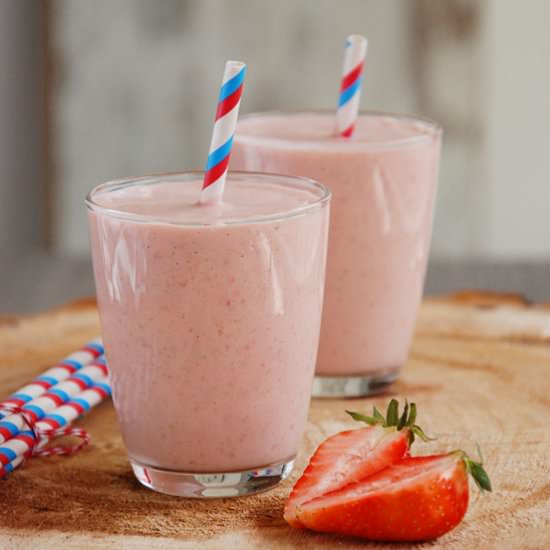 Strawberry And Avocado Smoothie