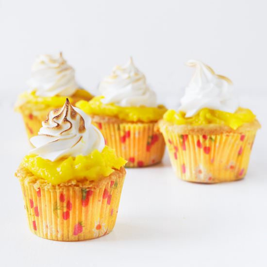 Lemon Meringue Cupcake