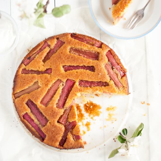 Rhubarb and Honey Cake