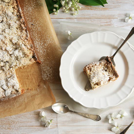 Rhubarb Crumble Pie