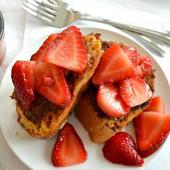 Cinnamon Strawberry French Toast