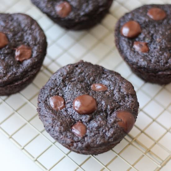 Whole Wheat Choco Zucchini Muffins