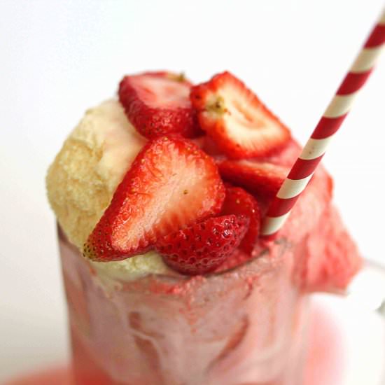Strawberry Ice Cream Float
