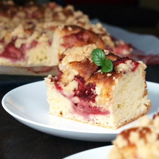 Classic Crumble Cake