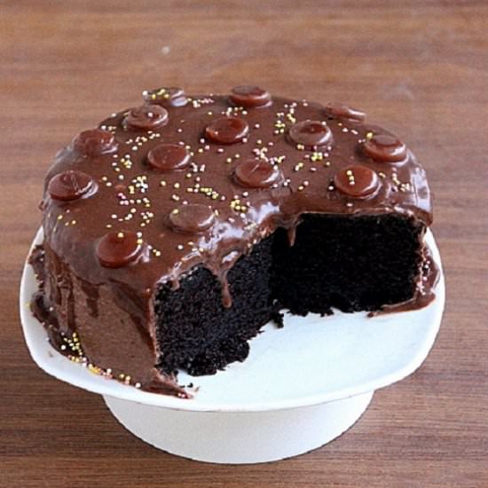 Eggless Chocolate Cake