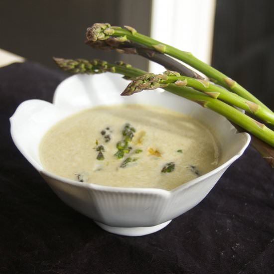 Creamy Asparagus & Shiitake Soup
