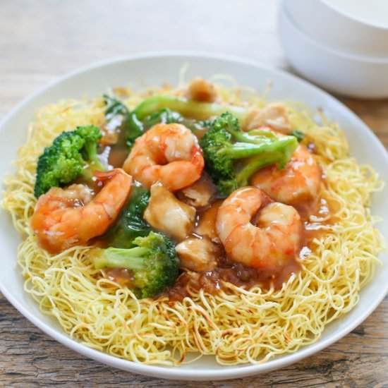 Crispy Pan Fried Noodles