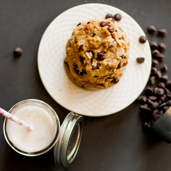 Traditional Chocolate Chip Cookies