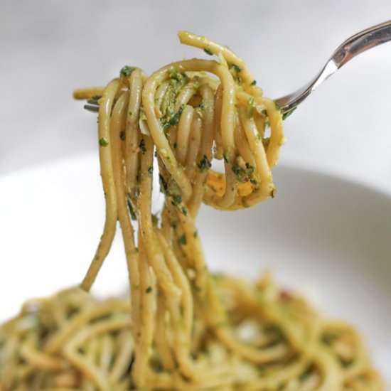 Spaghetti with Asparagus Pesto