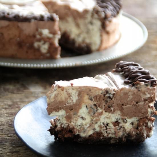 Chocolate No Churn Ice Cream Cake