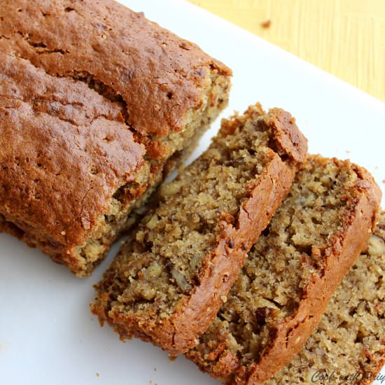 Banana & Walnut Cake (Eggless)