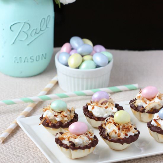 Banana Cream Coconut Bites