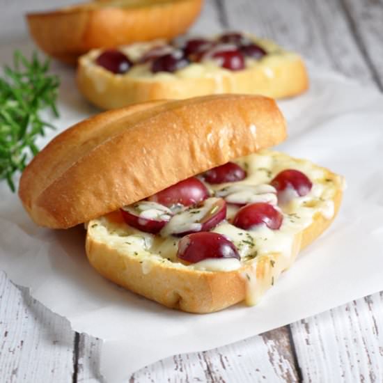 Melted Fontina with Grapes on Ciaba