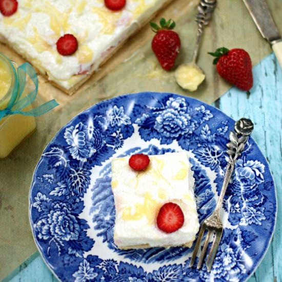 Cheesecake with Lemon Curd