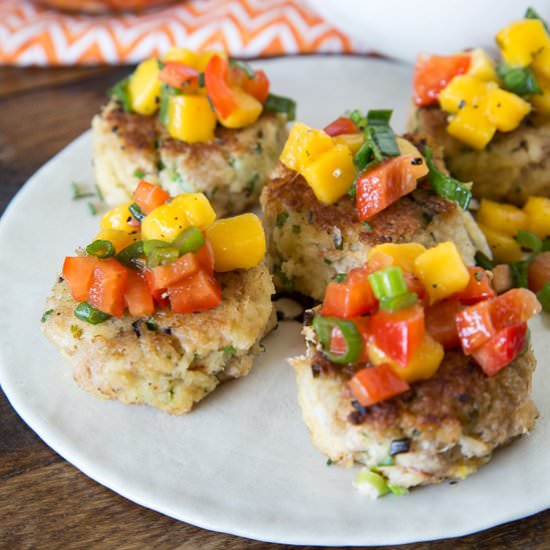Crab Cakes with Mango Pepper Relish