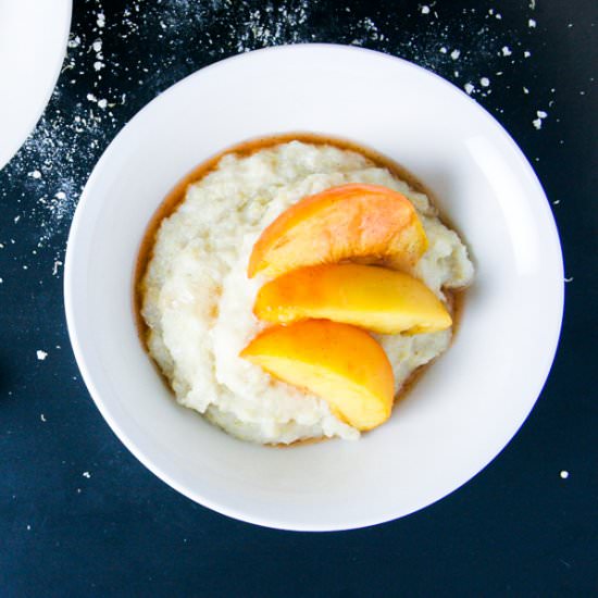 Baked Peach Quinoa Oatmeal