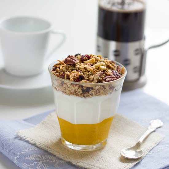 Granola with Mango Compote