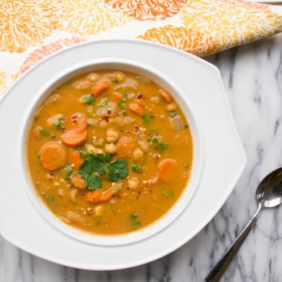 Tunisian Garlic Chickpea Soup