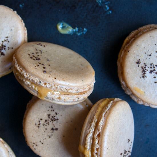 Dulce de Leche Mocha Macarons