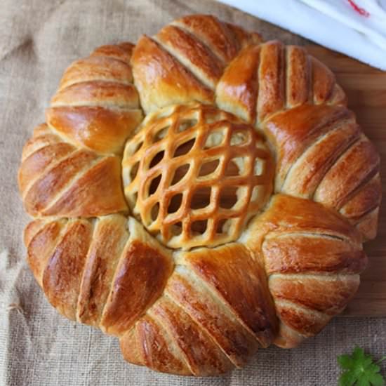 Rosette Round Loaf Bread