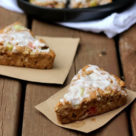 Rhubarb Rye Scones
